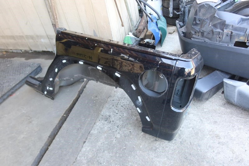 2018-2024 Jeep Wrangler JL 4 Door OEM Left LH Driver Quarter Panel 68302717
