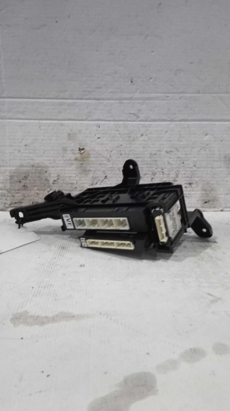 2015 Subaru WRX Adaptive Light Module OEM 84051VA000 Black 137K Miles