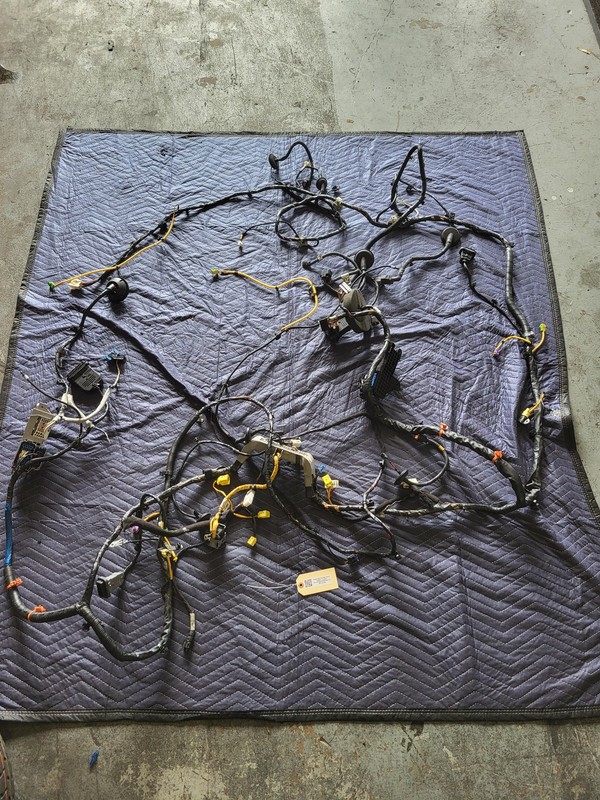 Used Oem Kia Body Floor Wiring Harness for 2021-2024 Seltos 1.6L AWD