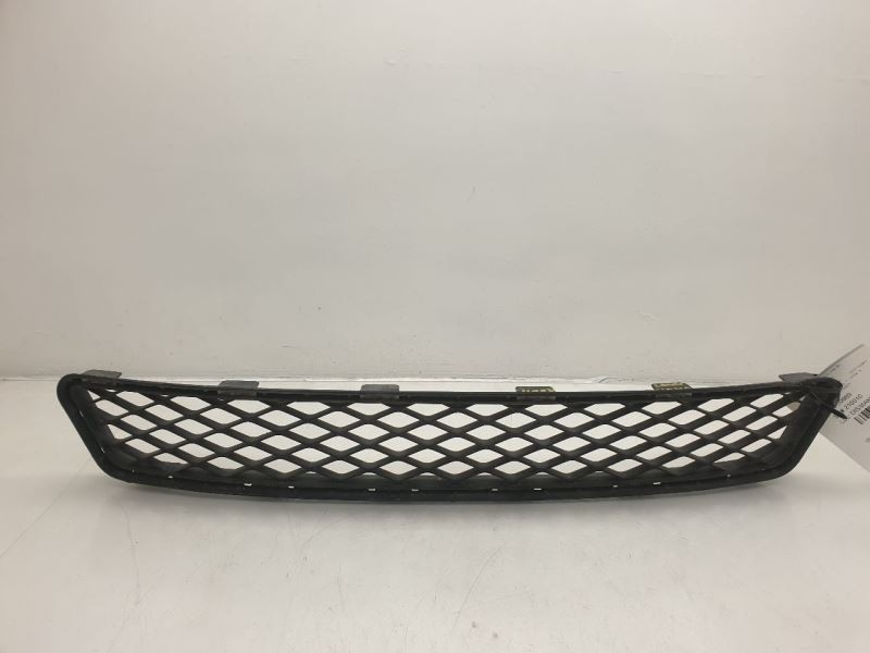 10-11 TOYOTA CAMRY SE BUMPER LOWER GRILLE