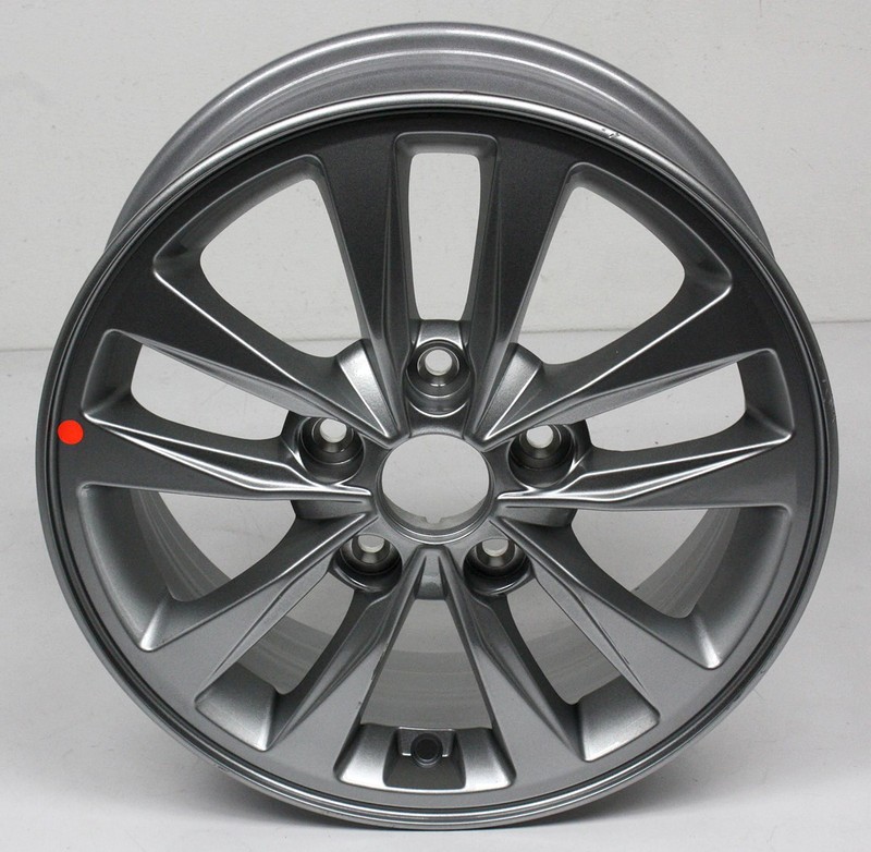 OEM 15 inch alloy wheel For Hyundai Elantra Eco Sedan Silver 52910-F2AA0