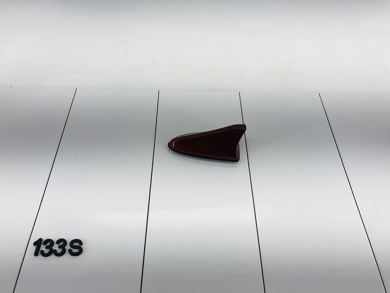 16-18 KIA OPTIMA REAR UPPER ROOF EXTERIOR SHARK FIN ANTENNA REMINGTON RED OEM
