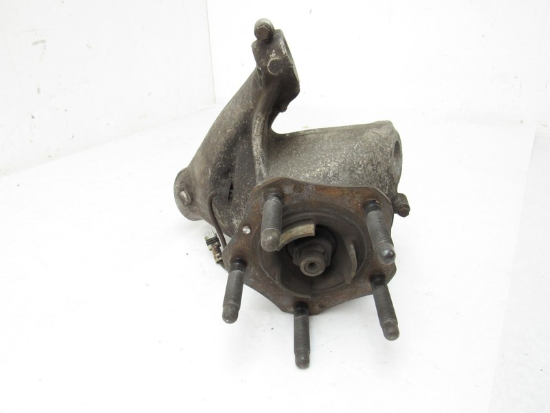 Porsche Cayman S 2009 3.4L RWD Front Right Pass Spindle Knuckle Hub 06-12 ;:A