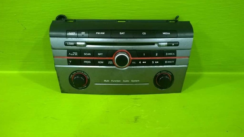 08 MAZDA 3 RADIO CONTROL PANEL OEM 3647-4