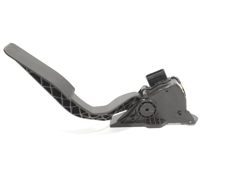 2014-2019 Chevy Silverado / GMC Sierra 1500 Accelerator Gas Pedal Assembly OEM