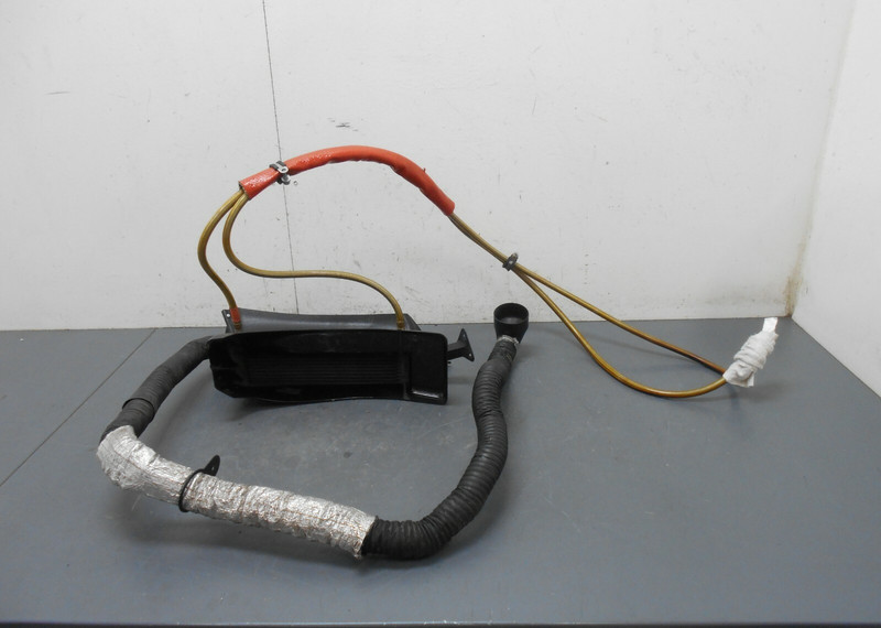 2004 03 05 Lamborghini Gallardo Left Oil Cooler / Air Conveyor Ducts #01429 L6