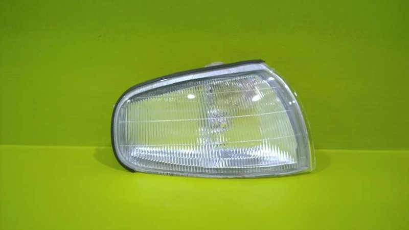 92 93 94 95 96 CAMRY PASSENGER RIGHT PARK LIGHT LAMP OEM 3155-55