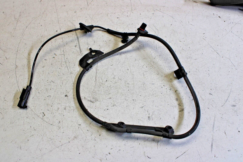 17-23 MITSUBISHI OUTLANDER SPORT FWD REAR RIGHT ABS WHEEL SPEED SENSOR OEM