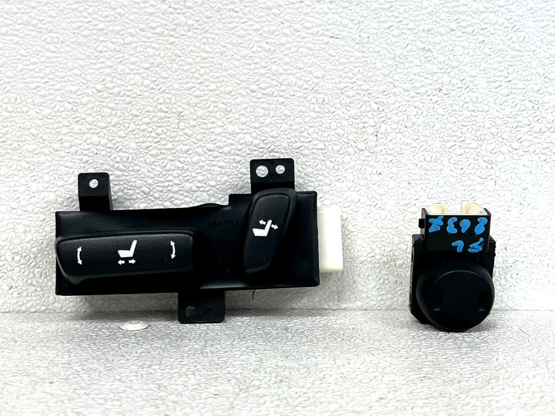 ⭐2015-2021 LEXUS NX200T FRONT LEFT SEAT ADJUSTMENT & LUMBAR SWITCH OEM LOT2637