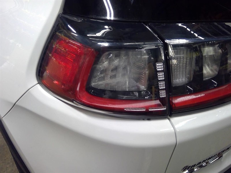 Driver Left Tail Light Quarter Panel Mounted Fits 19-23 CHEROKEE 1778458