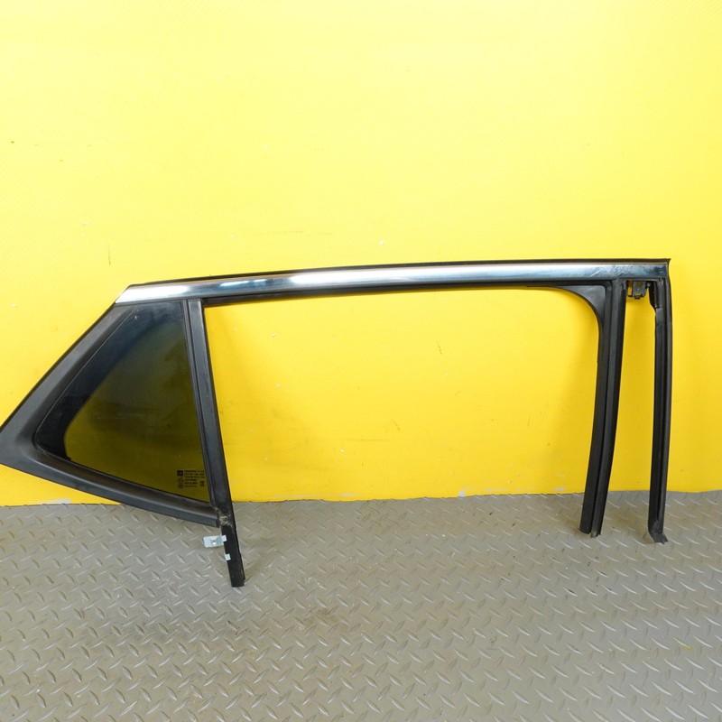 2020-2025 BUICK ENCORE GX REAR RIGHT PASSENGER SIDE DOOR VENT WINDOW OEM