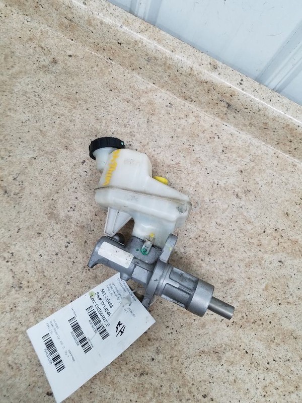 Brake Master Cylinder Fits 11-17 REGAL 308258