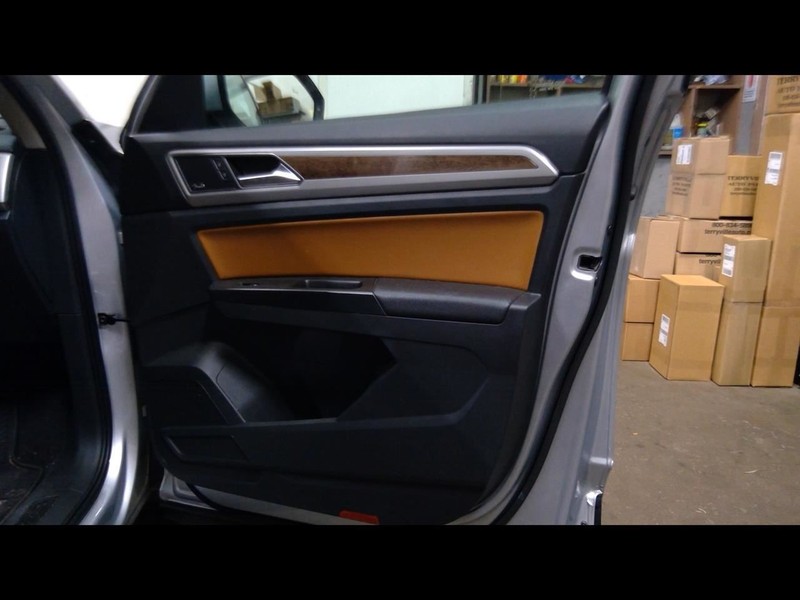2018 ATLAS Passenger Right Front Door Trim Panel 1566866