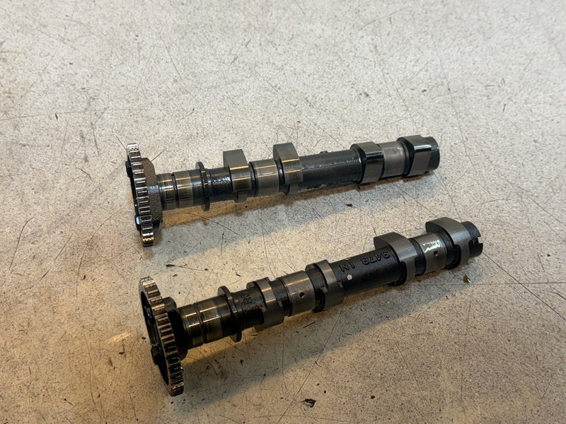 2024 Kawasaki EX 650 Ninja Engine Motor Cam Shafts EX650 Shaft Intake Exhaust 24