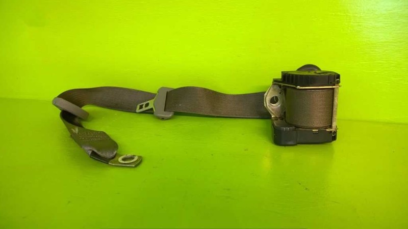 01 02 03 04 05 AZTEK 3.4L PASSENGER RIGHT REAR SEAT BELT RETRACTOR 2062-11