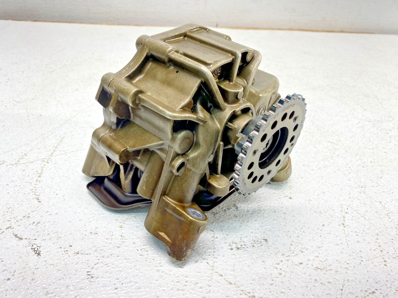 BMW F01 F10 F12 E70 550 650 750 X5 X6 N63 S63 Engine Motor Oil Pump Assmbly OEM✅