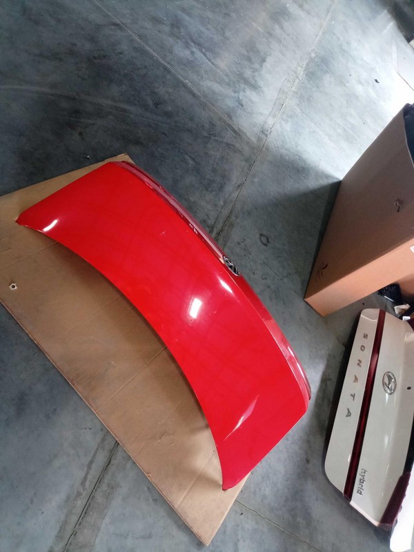 2015 Volkswagen Jetta Deck Lid Trunk Lid Red OEM 5C6827025E 112K Miles