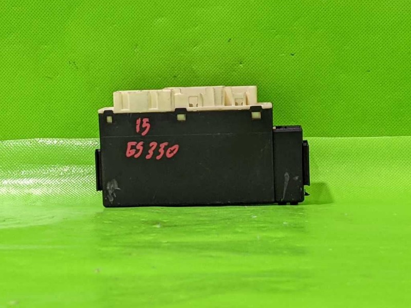 13 14 15 LEXUS GS350 INTERGRATION RELAY CONTROL OEM 4556-64