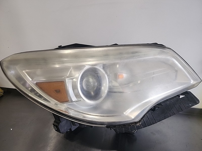 13 - 2017 BUICK ENCLAVE XENON HID HEADLIGHT RH RIGHT PASSENGER SIDE NON AFS OEM