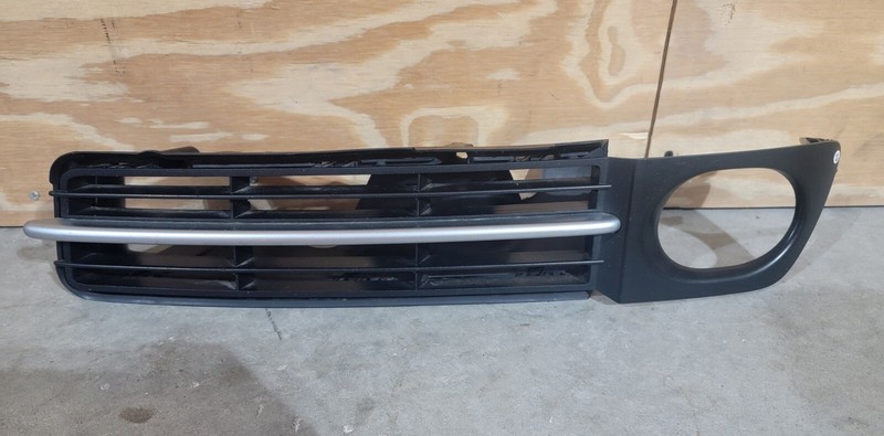2004 - 2008 Acura TL Sedan Front Left Driver LH Fog Light Trim Cover Grille OEM