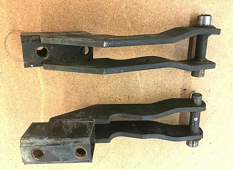JOHN DEERE F910 F911 F915 F925 F930 F932 F935 MOWER LIFTING ARM (PAIR)