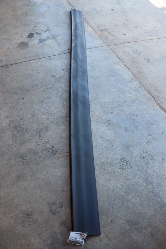 2013-2020 KENWORTH T680 PACCAR SLEEPER CAB FAIRING RUBBER EXTENSION ONLY OEM