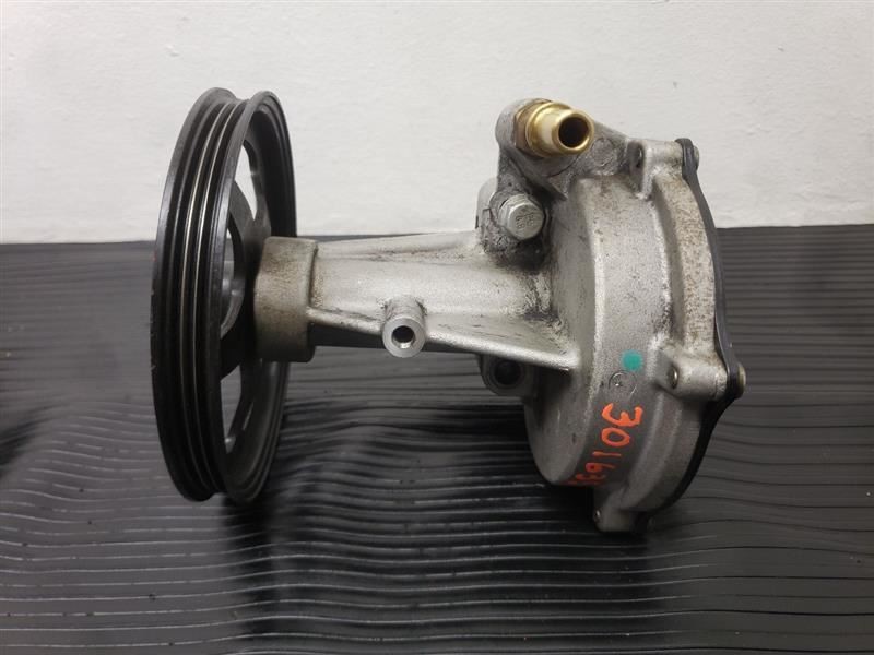 2014-2020 Chevrolet Silverado 1500 V8 Vacuum Pump OEM 12696313