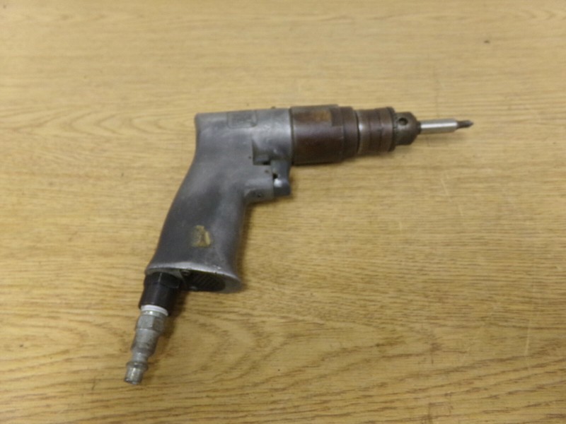 Ingersoll Rand Pneumatic screwdriver Tested and Works *FREE SHIPPING*