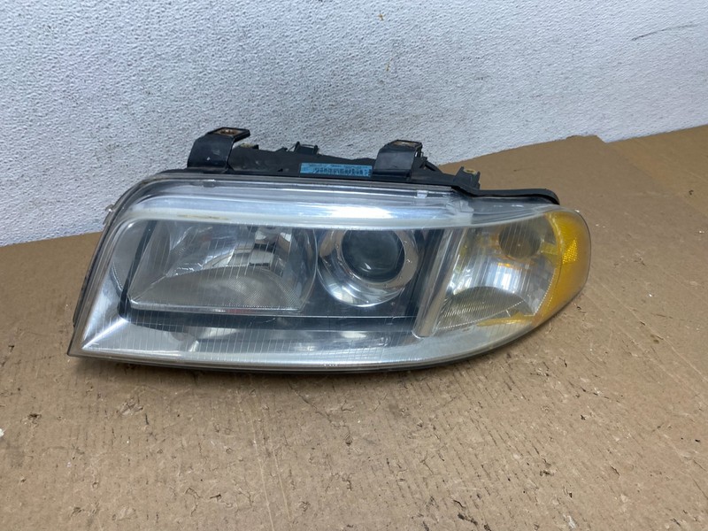 1999 to 2002 Audi A4 Left Driver LH Side Headlight AD8765 DW
