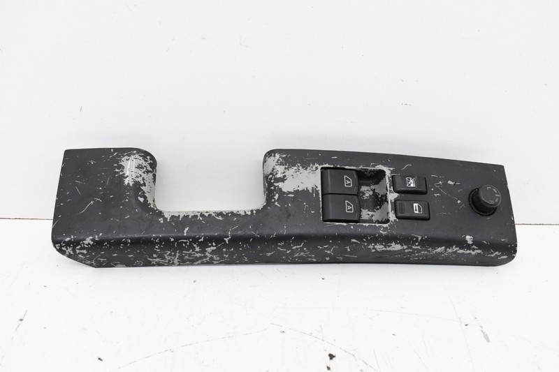 2006 Nissan Z33 350Z Front Driver Master Door Window Lock Switch OEM KW38