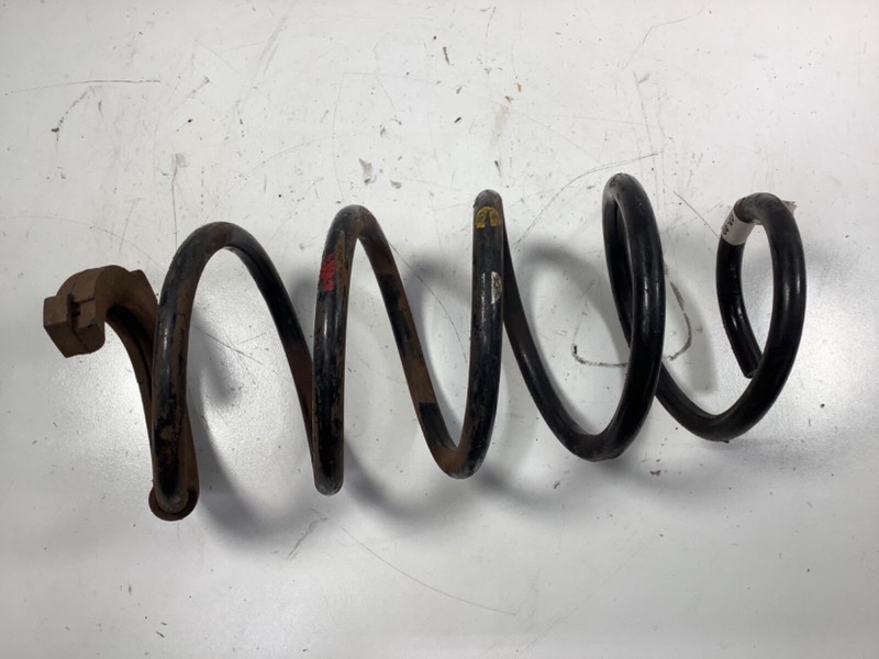 2007-2011 Honda CR-V Right Front Spring 51401-SWA-A03 OEM