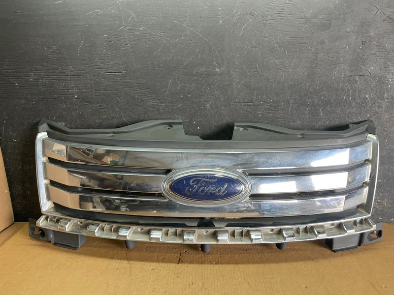 2007 2008 2009 2010 Ford Edge Front Upper Chrome Grill Grille Oem z8237 DG