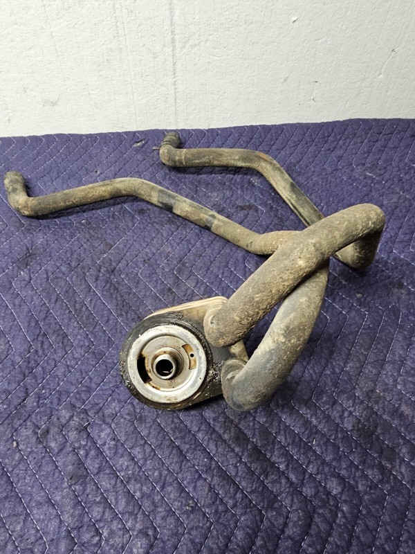 5.4Oil Cooler 2003 FordE350