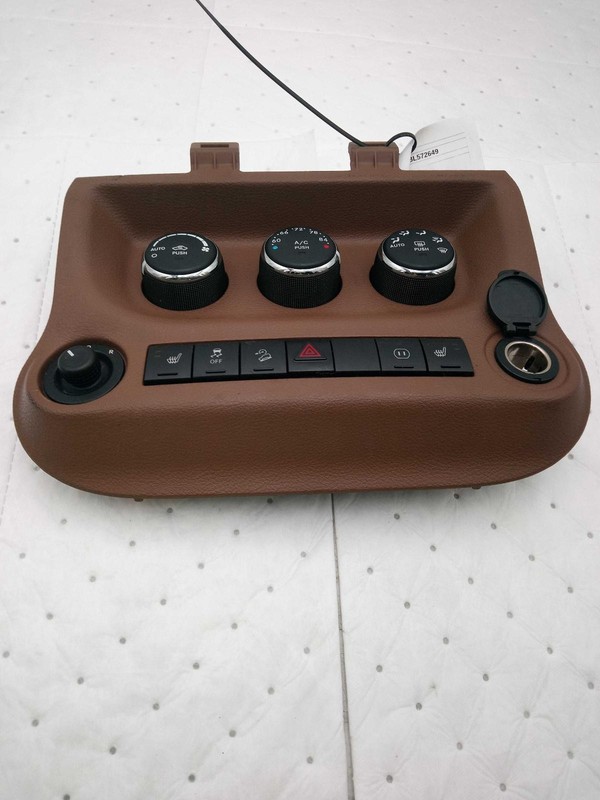 2011 Jeep Wrangler A/C Selector Switch OEM Orange 55111166AB 138k Miles