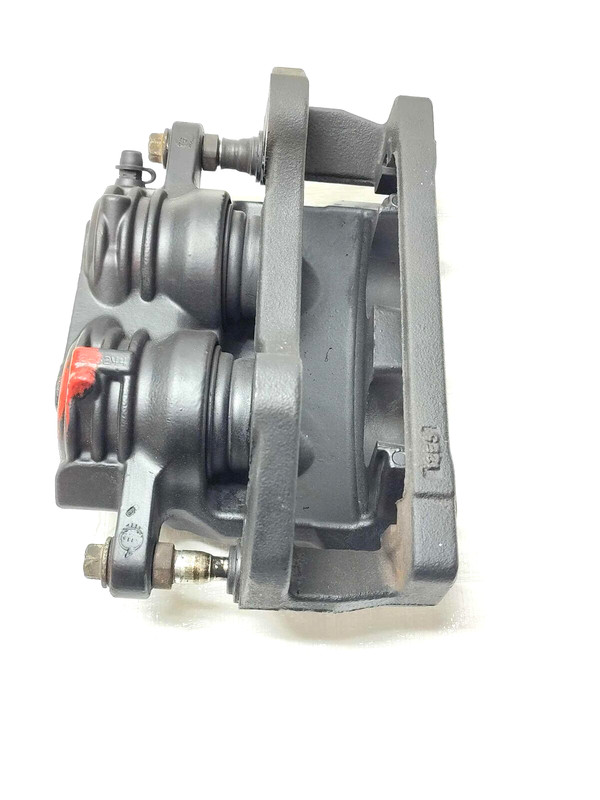 2005 Grand Prix LH Rear Brake Caliper Part#89060369