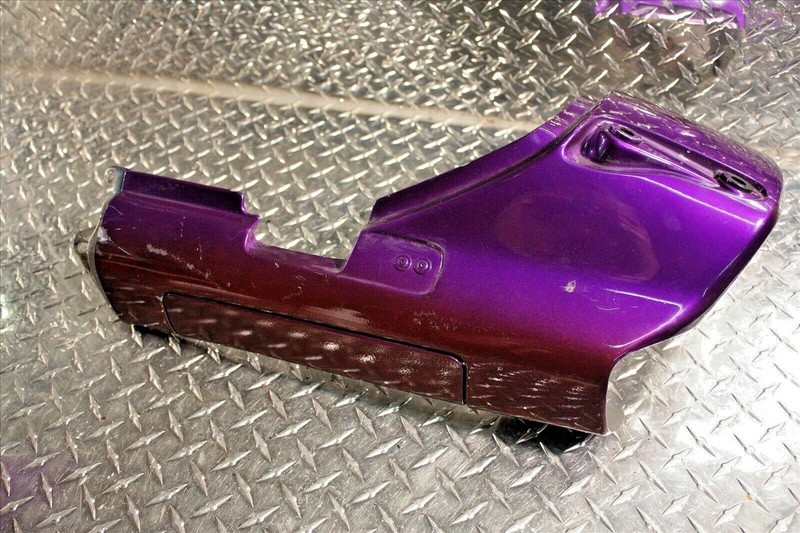 1991 HONDA ST 1100 REAR LEFT TAIL + CENTER FAIRING PANEL 77213-MT3-6100 ST1100