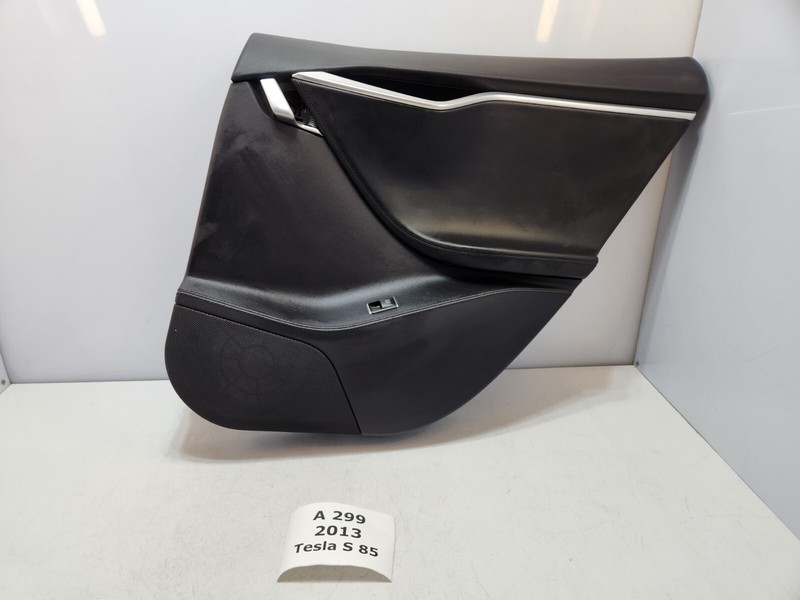 ✅ 12-20 OEM Tesla Model S Rear Right Interior Door Card Trim Panel Leather