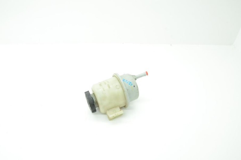 2017-2020 Nissan Titan 5.6L 4x4 Power Steering Reservoir