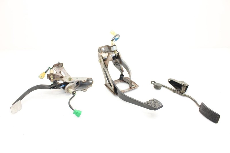 Brake Clutch and Gas Pedal Assembly Fits 87-89 MR2
