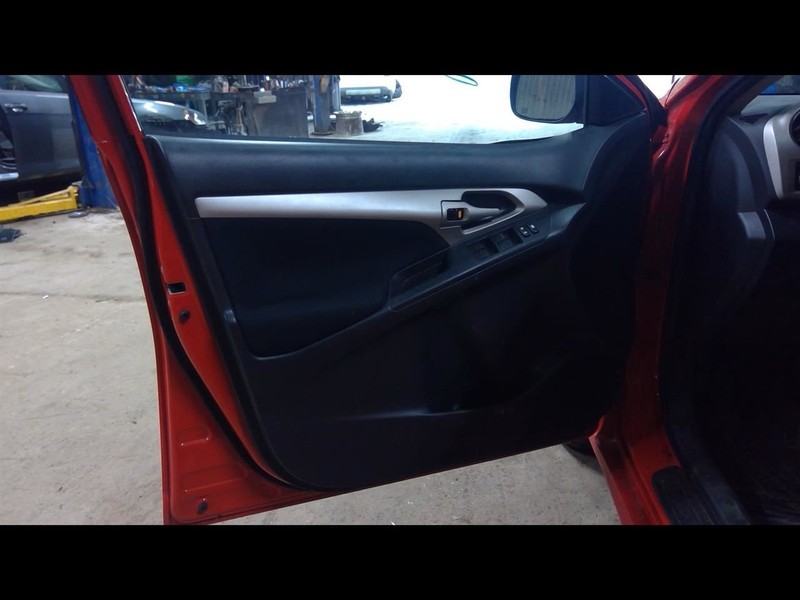 MATRIX 2011 Driver Left Front Door Trim Panel 1678720