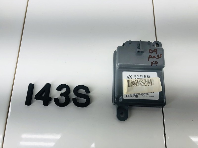 09-17 VOLKSWAGEN CC FRONT RIGHT PASSENGER SIDE SEAT OCCUPANT SENSOR MODULE OEM