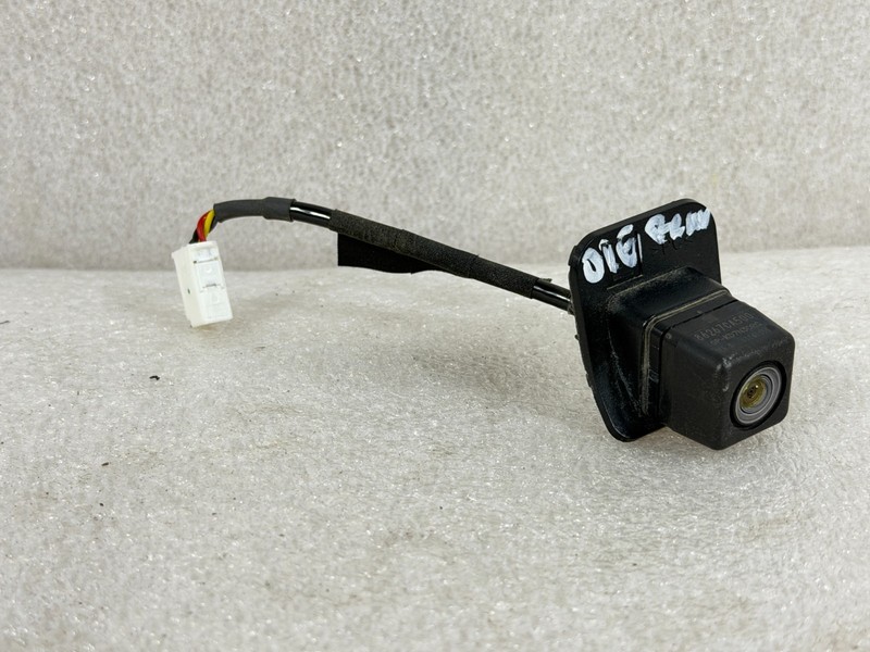 2017-2020 SUBARU BRZ TOYOTA 86 - REAR VIEW PARK ASSIST CAMERA OEM 86267CA500 18k