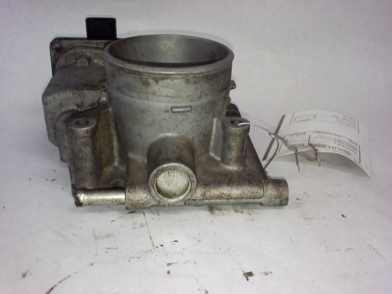 Throttle Body Throttle Valve Assembly 2.0L VIN F Fits 06-13 MAZDA 3 183188