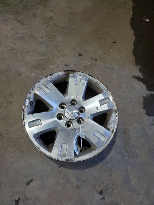 Wheel 20x8-1/2 6 Spoke Machined Finish Fits 07-10 SIERRA 1500 PICKUP 308395