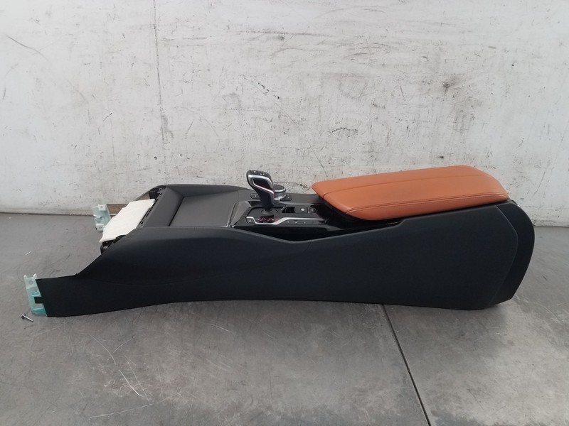 2019 BMW M5 F90 Center Console / Shifter / Controls / Carbon Trim #7903
