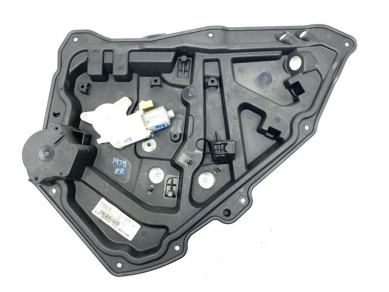 Right Passenger Rear Door Window Regulator Fits 2015-2017 Chrysler 200 81671
