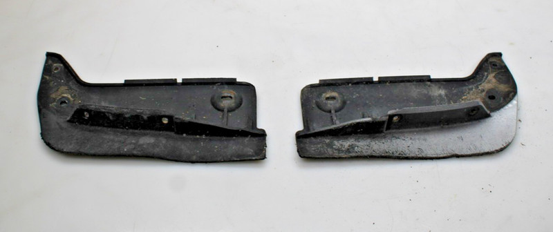 1999-2006 AUDI TT QUATTRO - Front Right Left MUD FLAP / Splash Guard 8N0807548B