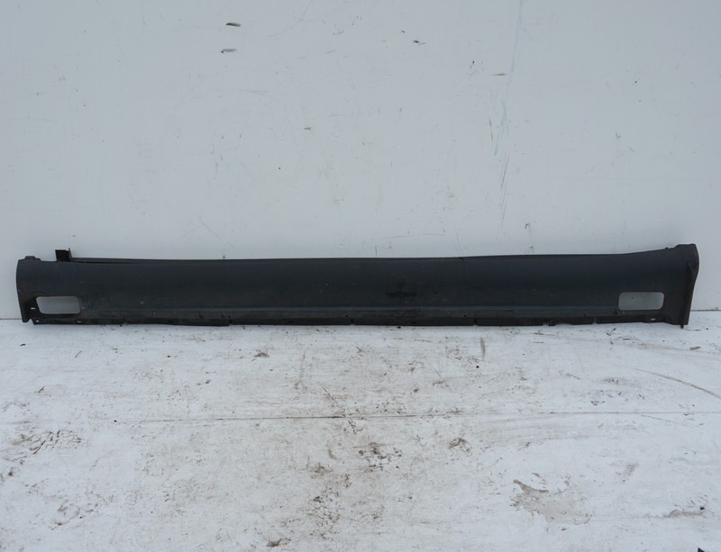 11-18 Porsche Cayenne 958 Left Side Skirt Molding Rocker Panel CoverOEM