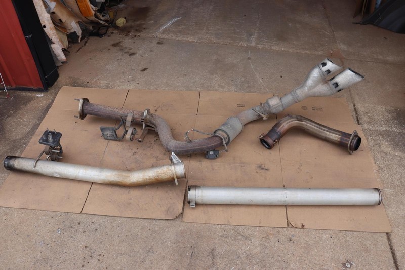 2015-2017 FORD F250 SD 6.7L DIESEL EXHAUST SYSTEM PIPE TUBE ASSEMBLY OEM