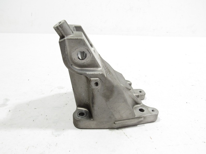13-19 Mercedes SL550 R231 2013 4.6L RWD Right Engine Motor Mount Bracket ;